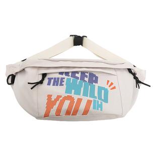 男士斜挎包2026新款大容量胸包男款日常通勤挎包大号帆布饺子包男