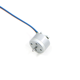 四轴飞行器配件高性能无刷电机螺旋桨无人机智能车竞赛飞跃雷区