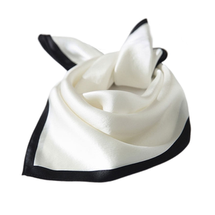 高级白色真丝小方巾丝巾女秋冬薄款时尚网红领巾高级感护颈短围巾