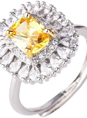 925银镶嵌祖母绿璀璨指环