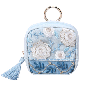 日本进口Beauriche刺绣迷你小包零钱包钥匙耳机口红包挂件 北欧风