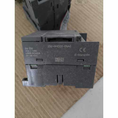 议价出PLC模块2320HD220XA0维修