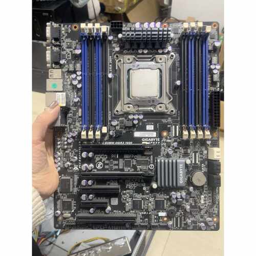 议价出一块技嘉GA6PXSV主板X79主板带E51620U可维修