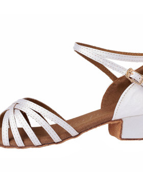 白色缎面拉丁舞鞋中低跟成人女