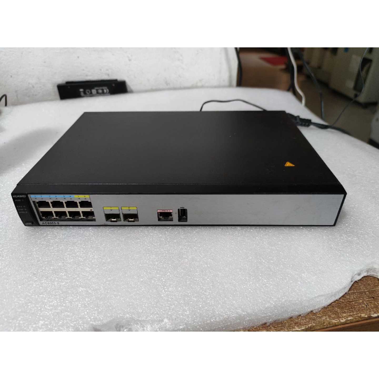 华为 AC6003-8  企业千兆控制器AC议价