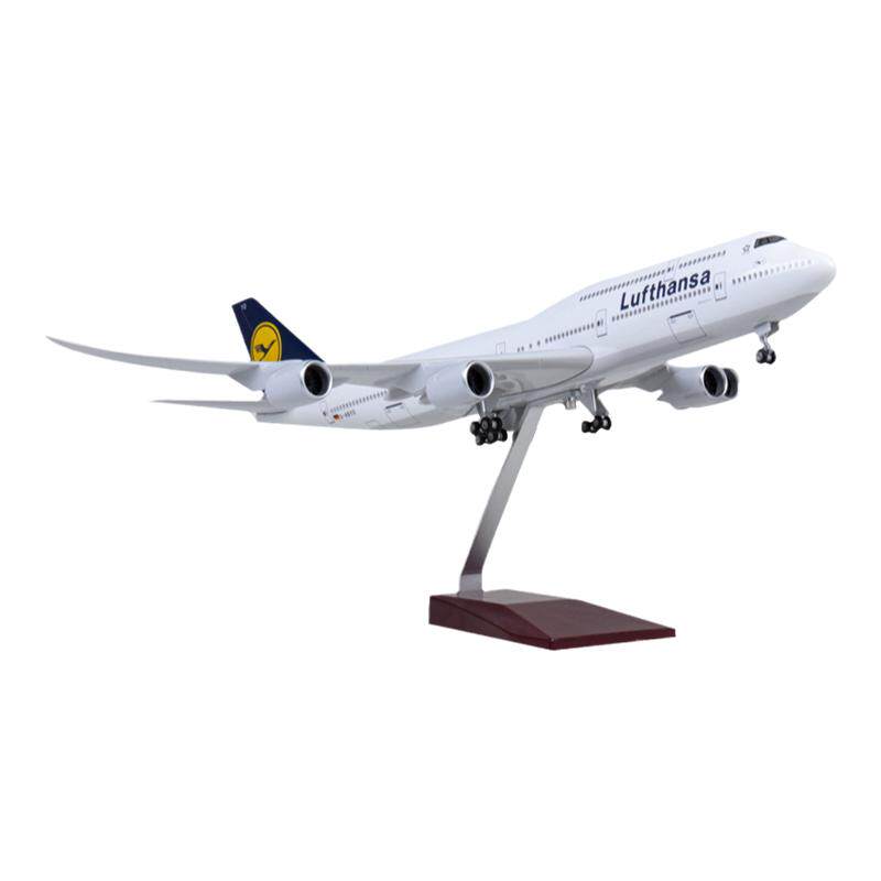 汉莎航空747-8飞机模型客机仿真