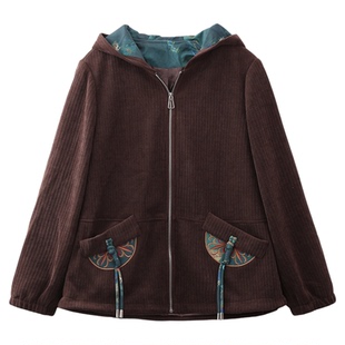 依佈中老年女士新中式连帽外套2026春装新款妈妈装大码休闲上衣