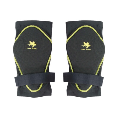 铠武者滑雪护具护臀护甲短护臀