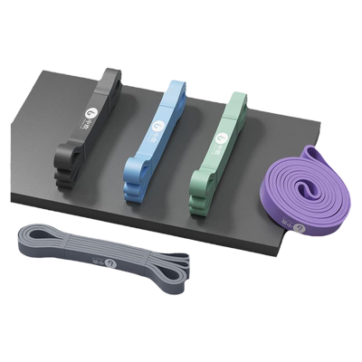 阻力带力量训练练胸肩健身男