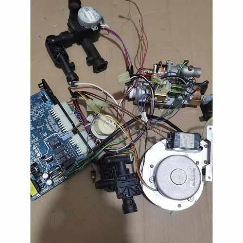 议价大成壁挂炉主板线路板燃气阀风机三通阀配件标价为拆机虚可维