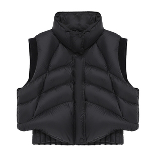 Basic House/百家好立领羽绒背心马甲女款冬季新款白鸭绒保暖外套