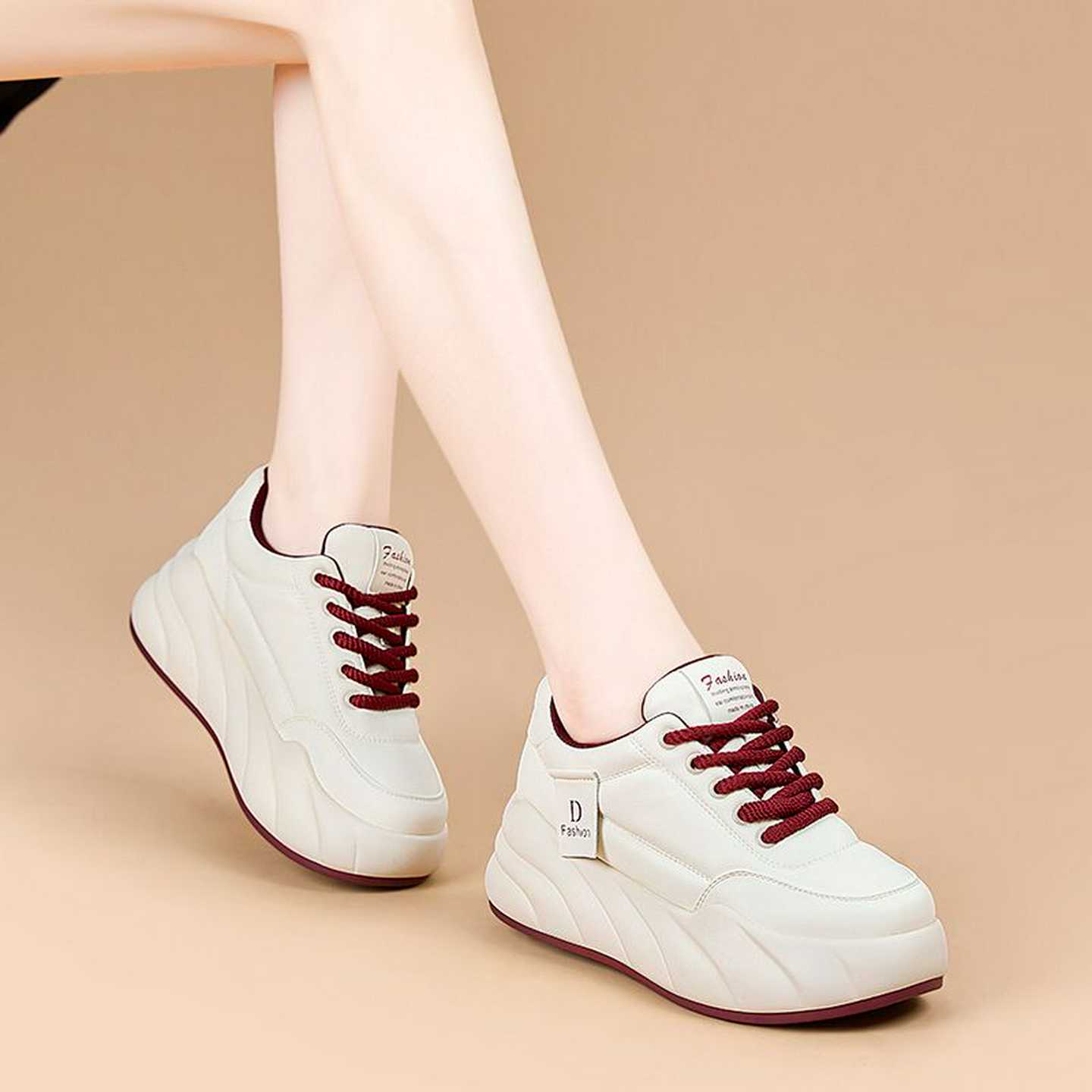 轻便软底加绒老爹鞋女2024秋冬季新款爆款运动真皮内增高女鞋棉鞋