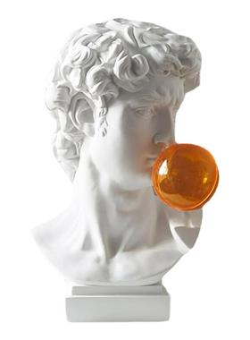 轻奢橘色吹泡泡大卫雕塑摆件