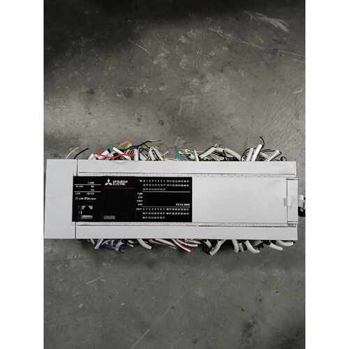 询价下单三菱PLC FX5U-80MT/ES，原装拆机，成色漂亮，功