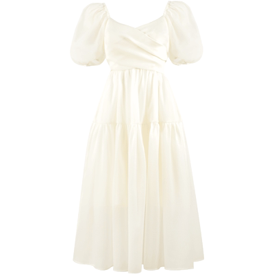 DPLAY清纯白色泡泡袖连衣裙