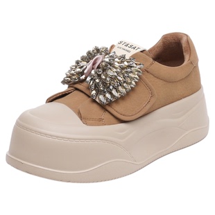 星期六鞋子女鞋百搭新款秋冬加绒保暖学生板鞋显脚小厚底增高鞋子