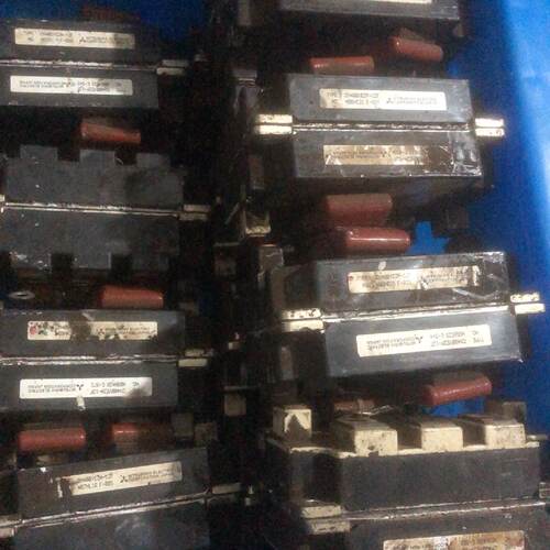 cm400ye2p-12f、cm400ye2n-12f、原装