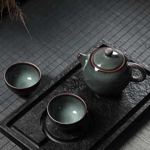 青瓷一壶两杯功夫茶具套装家用冰裂茶壶龙泉陶瓷西施壶二品茗茶杯