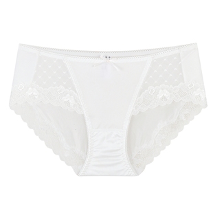 MYBODY商场同款内裤红品蕾丝内裤女白月光桑蚕丝7a级抗菌裆三角裤