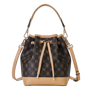 暇步士女包2025新款轻奢水桶包老花复古手提包休闲大容量斜挎包女