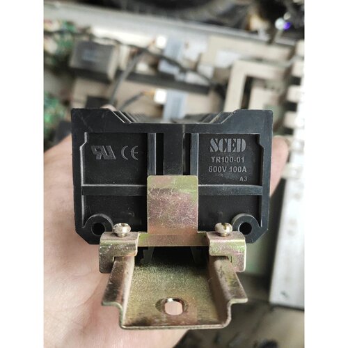 询价下单SCED变频器拆机端子排TR100-01/600V/100A