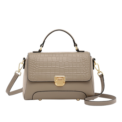 头层牛皮单肩斜跨真皮女包