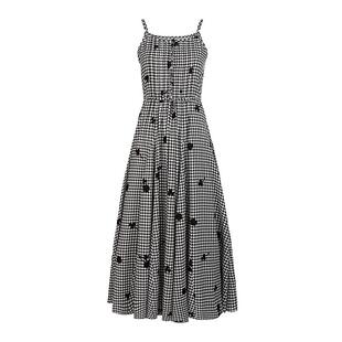 sdeer圣迪奥女装【黑白格纹】清新棋盘格绣花吊带连衣裙S252Z1246