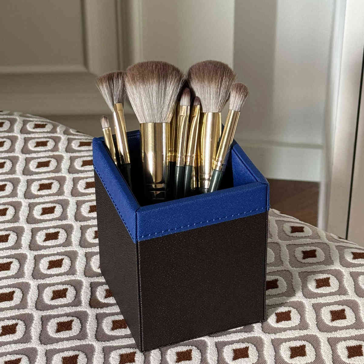 树的岛Tree皮革工具箱L&V收纳杂物收纳盒桌面整理分格化妆储物盒