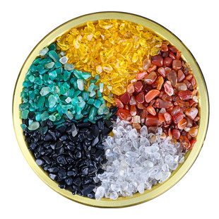 天然水晶碎石五彩石原石黄水晶白绿红聚宝盆五色石五行玛瑙粒摆件