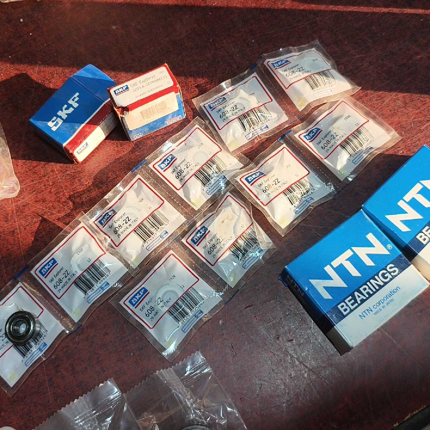 SKF、NTN、FAG轴承全新库存型号如图数量多成色如图包邮