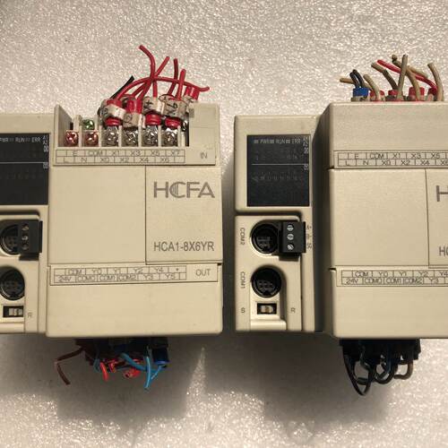溢价-禾川PLC  HCA1-8X6YR-A 两个