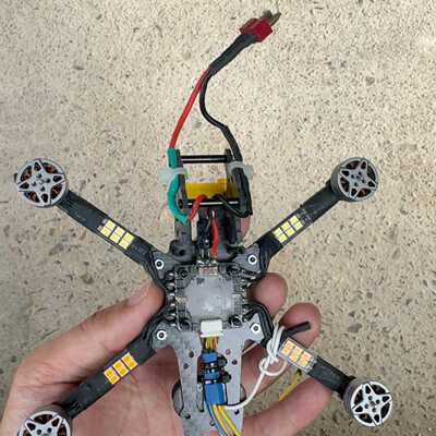 达尔文穿越机DarwinFPV