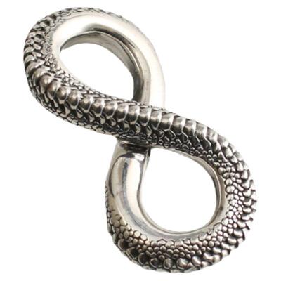 一休超凡工艺吊坠咔叽搭配老银匠