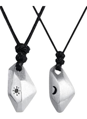 情侣幸运石送女友刻字日月吊坠