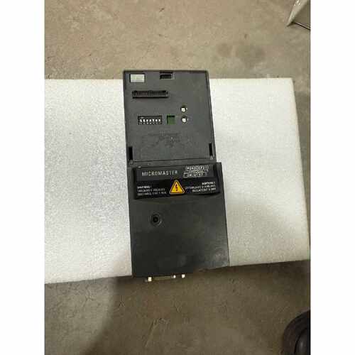 询价变频器6SE6420-2AB15-5AA1 成色如图