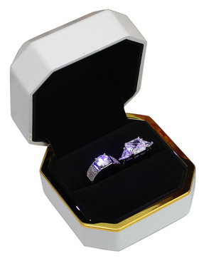 爆闪公主方仿真对戒超大方形钻活口可调节戒指结婚拍照摄影用道具