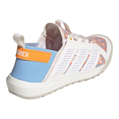 Adidas/阿迪达斯正品2026年男女款经典轻盈减震透气溯溪鞋HP7165