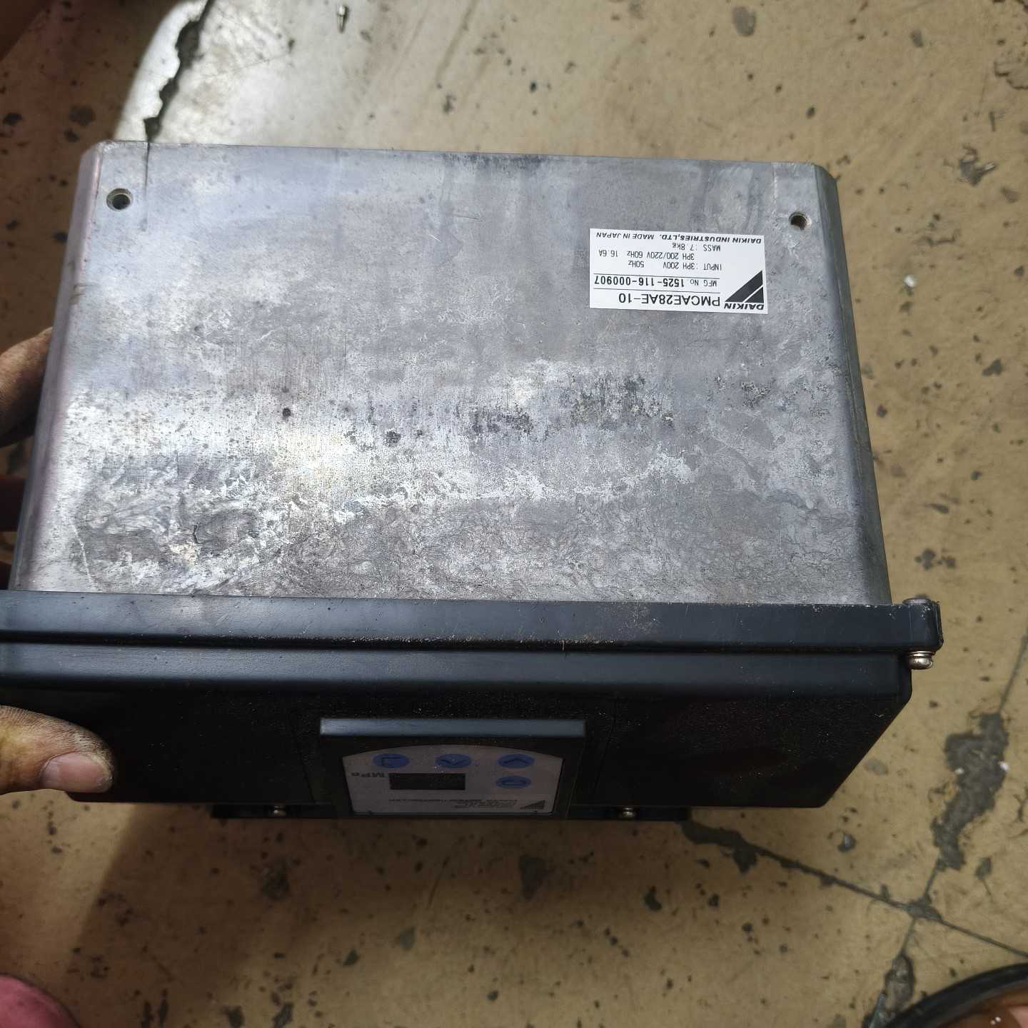 议价液压站控制器PMCAE28AE-10，二手拆机件，成色如