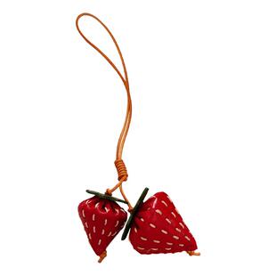 植鞣牛皮创意手工草莓挂饰可爱包包挂件莓有烦恼钥匙手机真皮挂绳