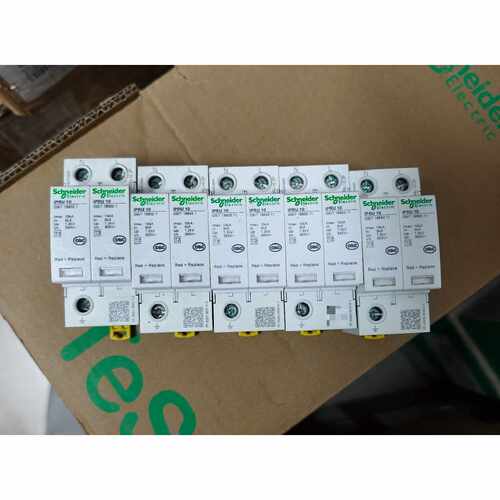 议价iPRU10浪涌保护器A9L010200全新原装维修