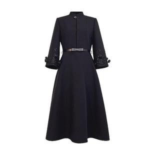 浒城古娘新款刺绣气质优雅立领长袖新中式国风战袍连衣裙女款春秋