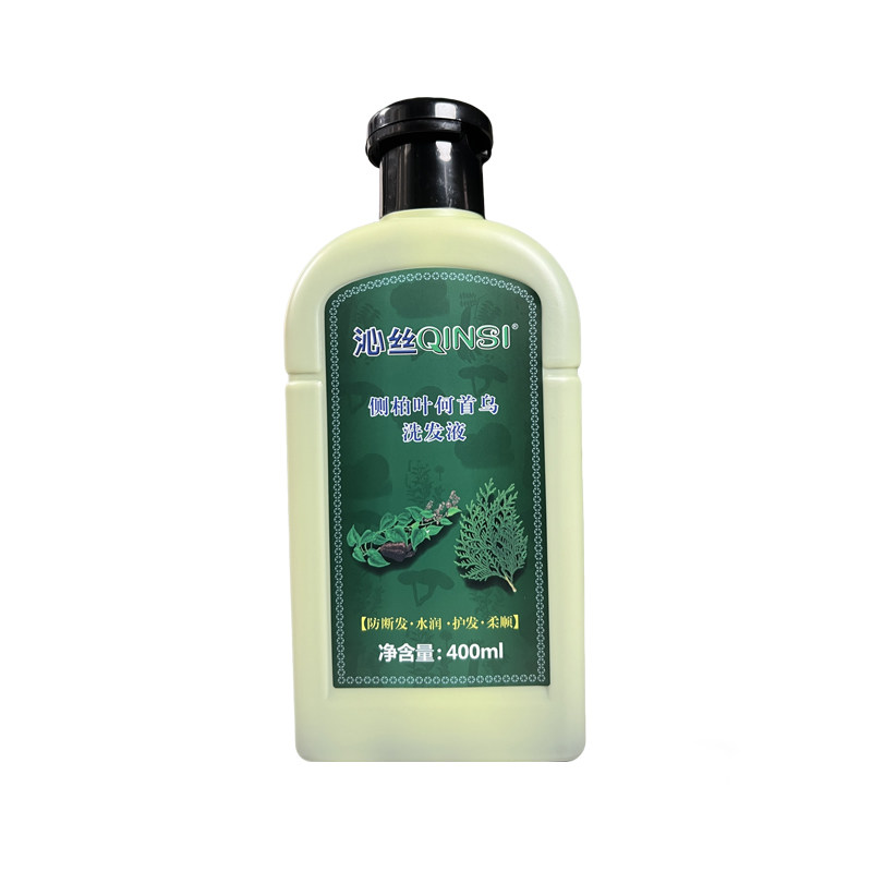 沁丝植物熬制侧柏叶何首乌洗发液