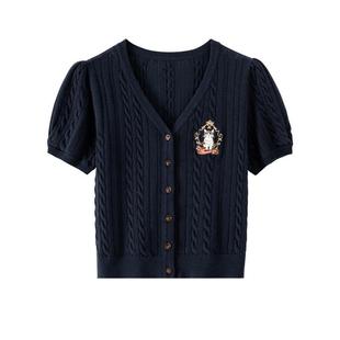 BANANA CICI2026年春季学院风V领泡泡袖猫咪绣花短袖针织开衫上衣