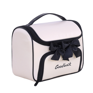 化妆包女2026新款高端便携式旅行化妆刷化妆品收纳包大容量化妆箱