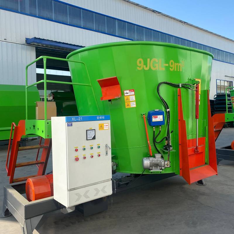 供应5-9-12立方立式全日粮制备机TMR饲料搅拌机牛羊草料搅拌机