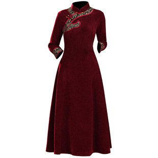 红色加厚旗袍裙长袖2025秋冬新款中年女妈妈大裙摆遮肉显瘦有大码