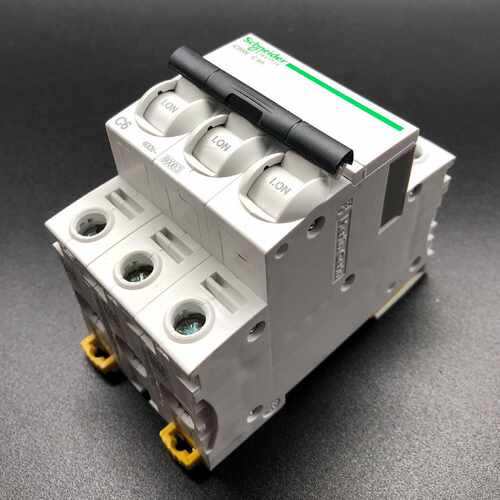 议价施耐德IC65系列断路器A9F18306 C型3P6A