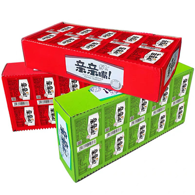 亲嘴小吃零食辣条大礼包