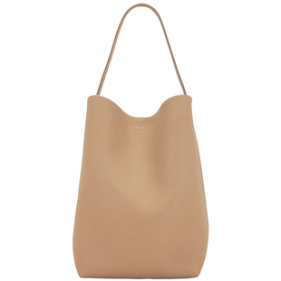 The Row 包袋大容量通勤风托特包粒面小牛皮水桶包REVOLVE新款