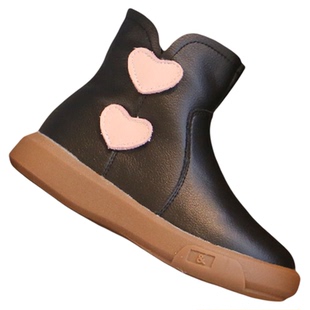 黑色真皮女童短靴加绒爱心2025冬新款保暖儿童棉靴子短筒公主皮靴